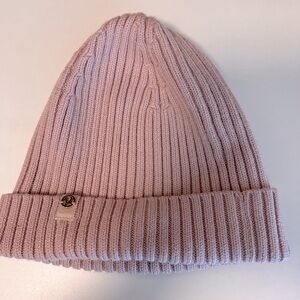 Lululemon light pink women’s ribbed beanie O/S